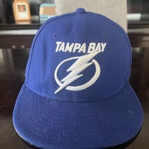 Tampa Bay Lightning Fitted Hat NHL Size 7 3/8”